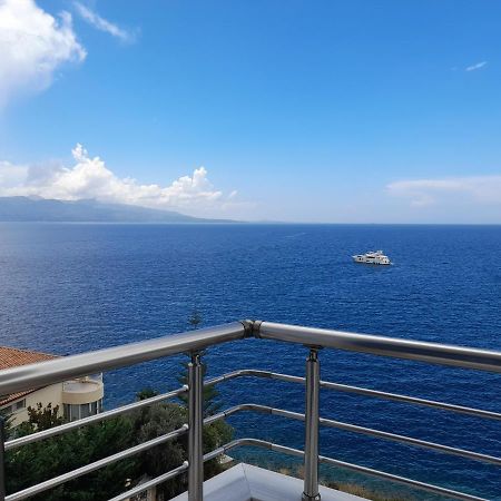 Seaside View Apartment Sarandë エクステリア 写真