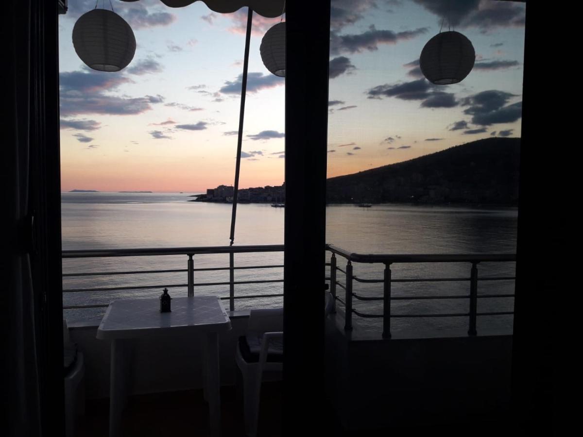 Seaside View Apartment Sarandë エクステリア 写真