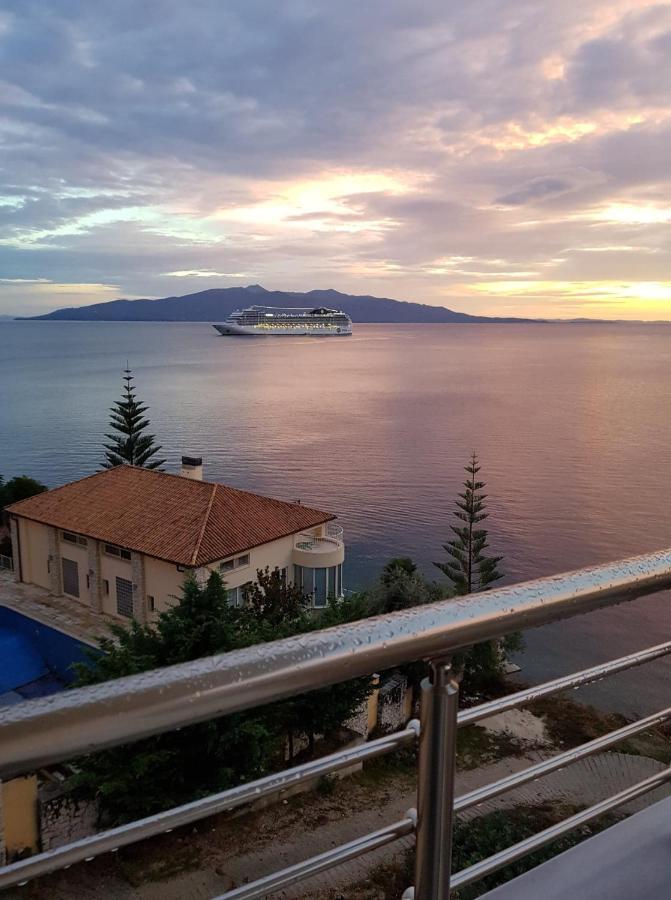 Seaside View Apartment Sarandë エクステリア 写真